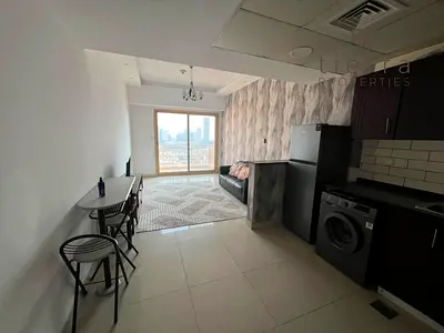 SPACIOUS LAYOUT/OPEN VIEW/FUENISHED