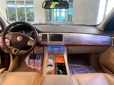 صورة 3 لـ 2009 Jaguar XF
