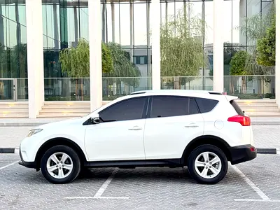 صورة 5 لـ 2013 Toyota RAV 4