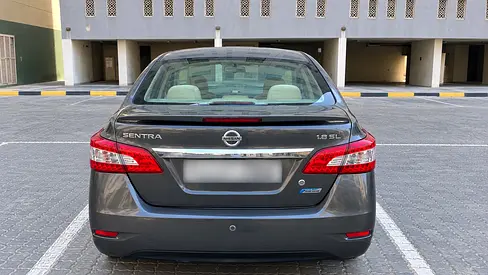 2013 Nissan SENTRA 照片 3