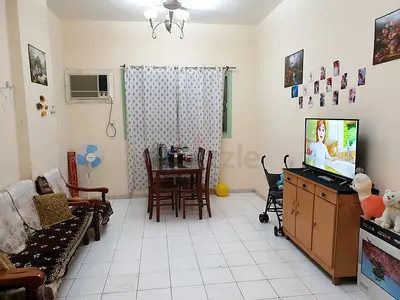 Fully furnished room for rent near mahatha park looking for kerala couples or working women