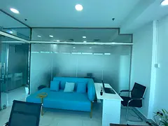 Amazing Office | Bank Account Assistance | Free Utilities