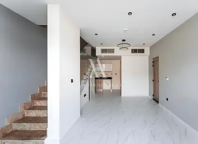 Elegant 1BR Loft Villa | Private Garden | Dubailand