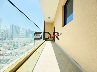 Elegant Designed 1 BR with Big Balcony