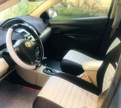 2008 Toyota YARIS 照片 5