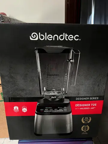 Blendtec Designer 725 Blender (Designer Series) - Brand New in Box - never opened - unwanted gift