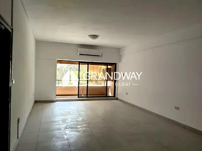 Well-Maintained | Spacious | Excellent location