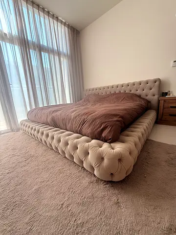 Bed & Furniture Set