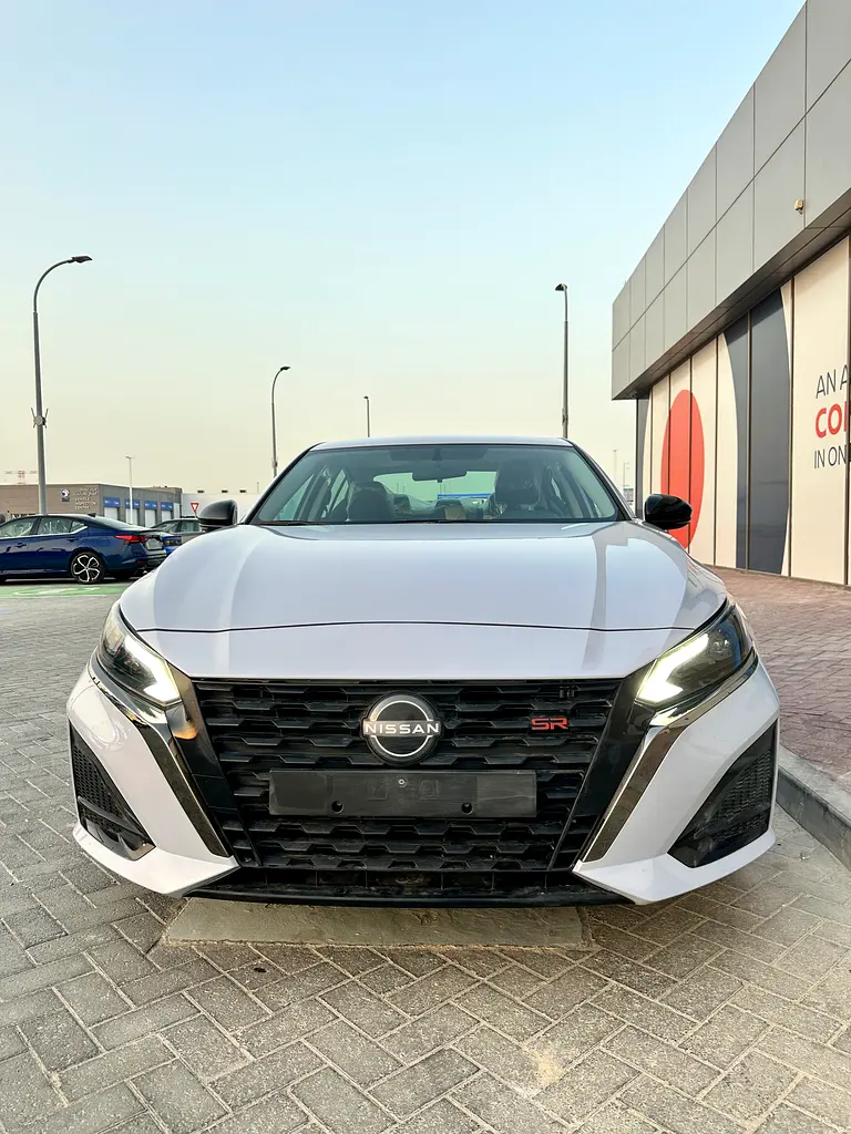 2024 Nissan Altima SR