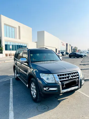 Mitsubishi Pajero 2016 GLS Top Line GCC Specs