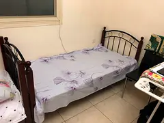Executive Bed space available for bachelor for Asian Nationality