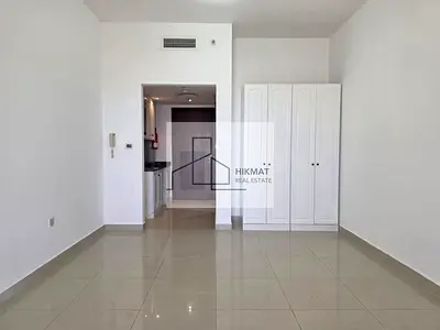High Floor Upgraded Studio Royal Breeze Al Hamra