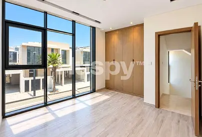 Rooftop Terrace | Beachfront Living | Newly Built