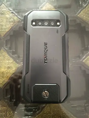 Kyocera torque smartphone THE UNBREAKABLE