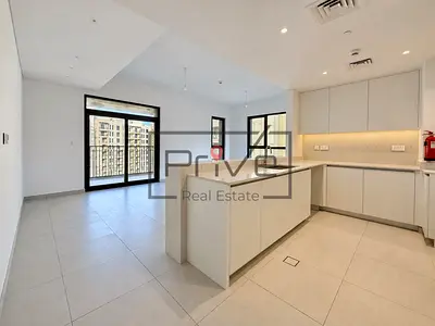Spacious 2 BR+M | Open Layout | Premium Location