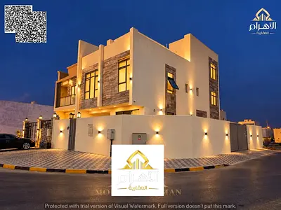 Ready-to-move-in corner villa | Electricity, water, and A/C included – Two floors plus a roof terrace.