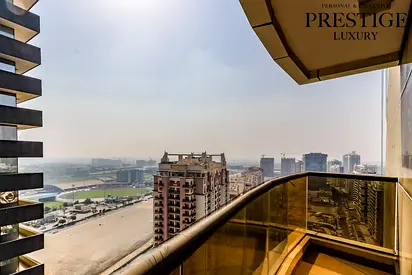 Hand Over Soon | Cash Buyer | Community View