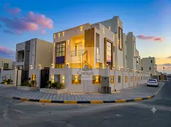 Luxury 4-bedroom corner villa with no annual fees.