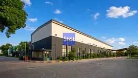 Premium Warehouse | 700 Parking