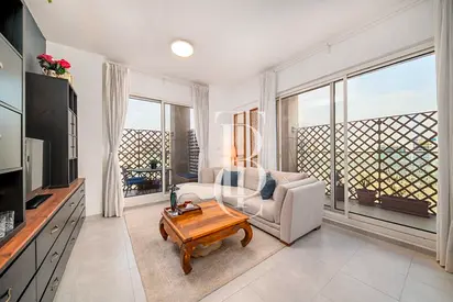 Huge 2BR Apartment in Sherena Residence, Majan