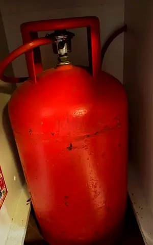 Red LPG Gas Cylinder - Used (Good Working Condition)