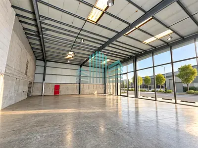 HIGH VISIBILITY ROAD FACING SHOP CUM WAREHOUSE | ONLY FOR CREATIVE BUSINESS