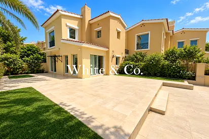 Exclusive | Huge Plot | Fully renovated
