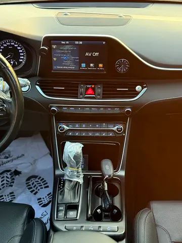 صورة 9 لـ 2019 Hyundai AZERA