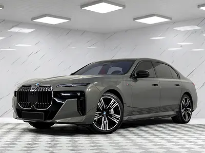 BMW 740i 2023 GCC | Perfect Condition | Warranty