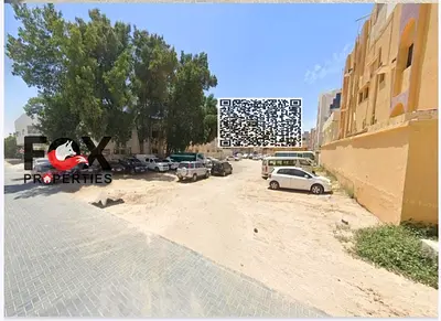 Residential Investment Land for Sale – Al Nuaimiya 2, Ajman📍Location:Al Nuaimiya 2, Ajman 📐 **Land Area:** 5,602 sq. ft. 🏗️ **Building