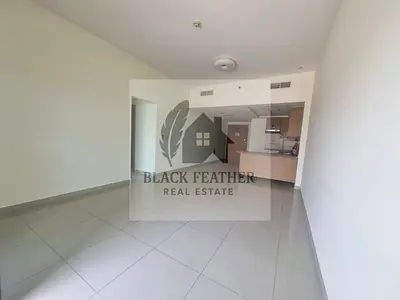 DISTRESS DEAL || UNFURNISHED || NEAR METRO