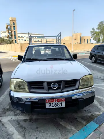 2015 Nissan Pickup Double Cab GCC Specs