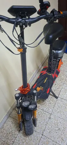 E scooter with 45 km on full charge