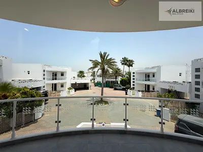 Modern 4BR| Premium finishes| Private Garden space & terrace