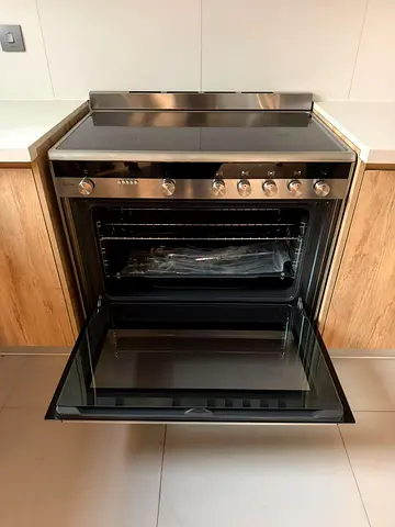 Siemens iq700 electric cooker 90x60cm