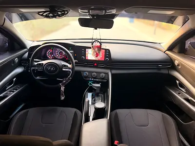 2021 Hyundai ELANTRA — миниатюра 12