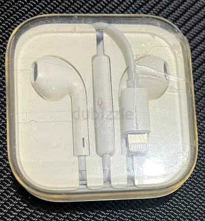 iPhone original headset