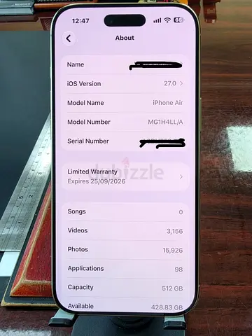 iPhone 17 Air (512GB) - Mint Condition, Gold
