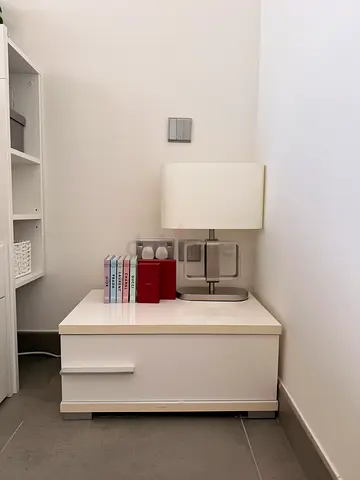 2 White modern bedside tables with drawer - good condition
