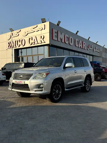2011 Lexus LX 570 Platinum GCC Specs