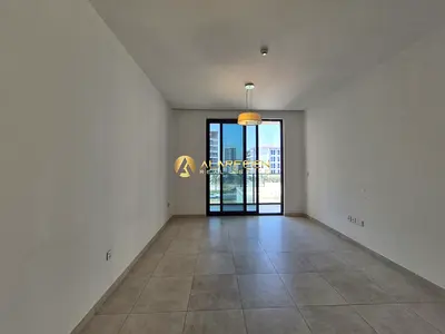Elegant 2 BR | Spacious Layout | Prime Location