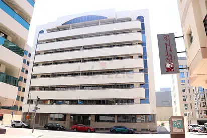 Partition Available for Couple Behind Burjuman BURDUBAI