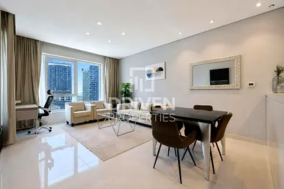 Scenic Canal View | Well Maintained | Large Layout