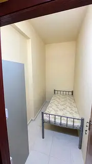 BRAND NEW FULLY CLOSED PARTITION AED 700 onw FREE SEWA and FREE WIFI