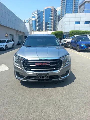 2024 GMC Terrain SLE GCC Specs