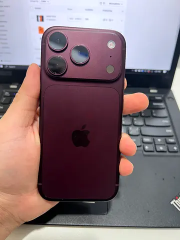 iPhone 18 pro 256 burgundy