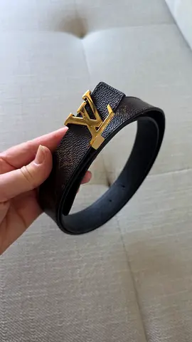 Louis Vuitton belt canvas reversible 85