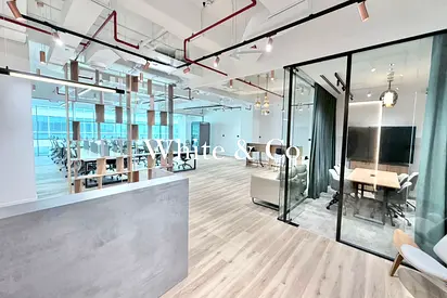 LARGE PREMIUM OFFICE I VACANT I FURNISHED