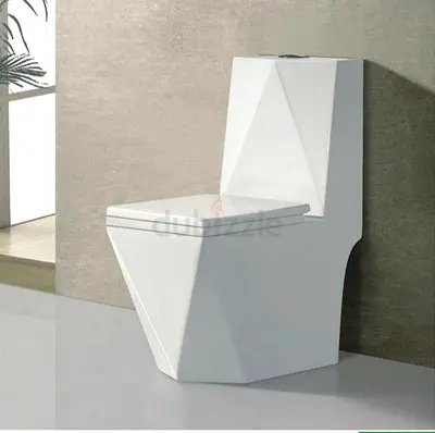 The Brand New Luxury Daimond Shape Toilet Available