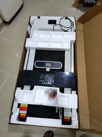 Sky land treadmill machine (urgent sale)